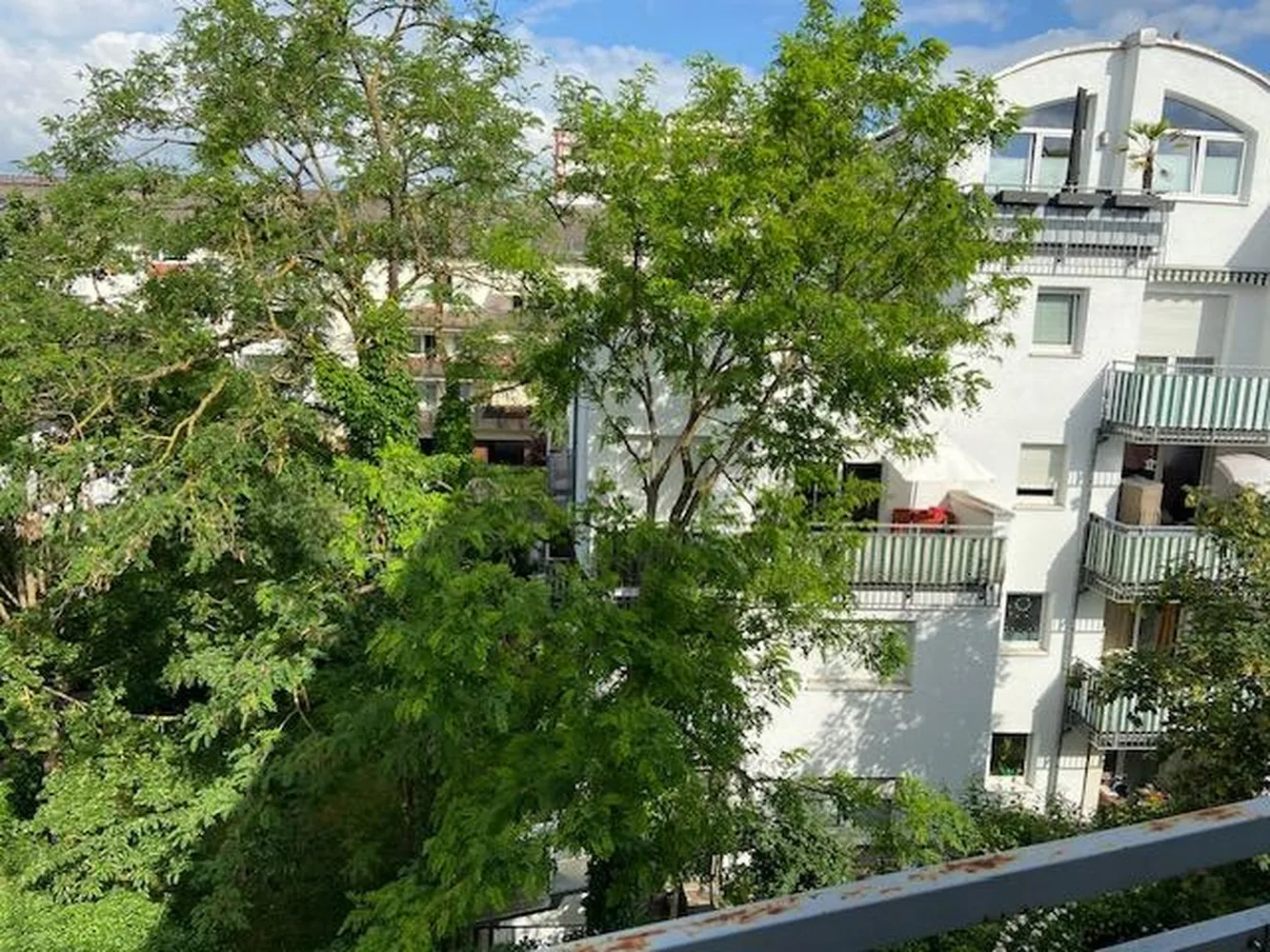 2 Zimmer Wohnung mit 49 m² in Frankfurt am Main – Bild 2