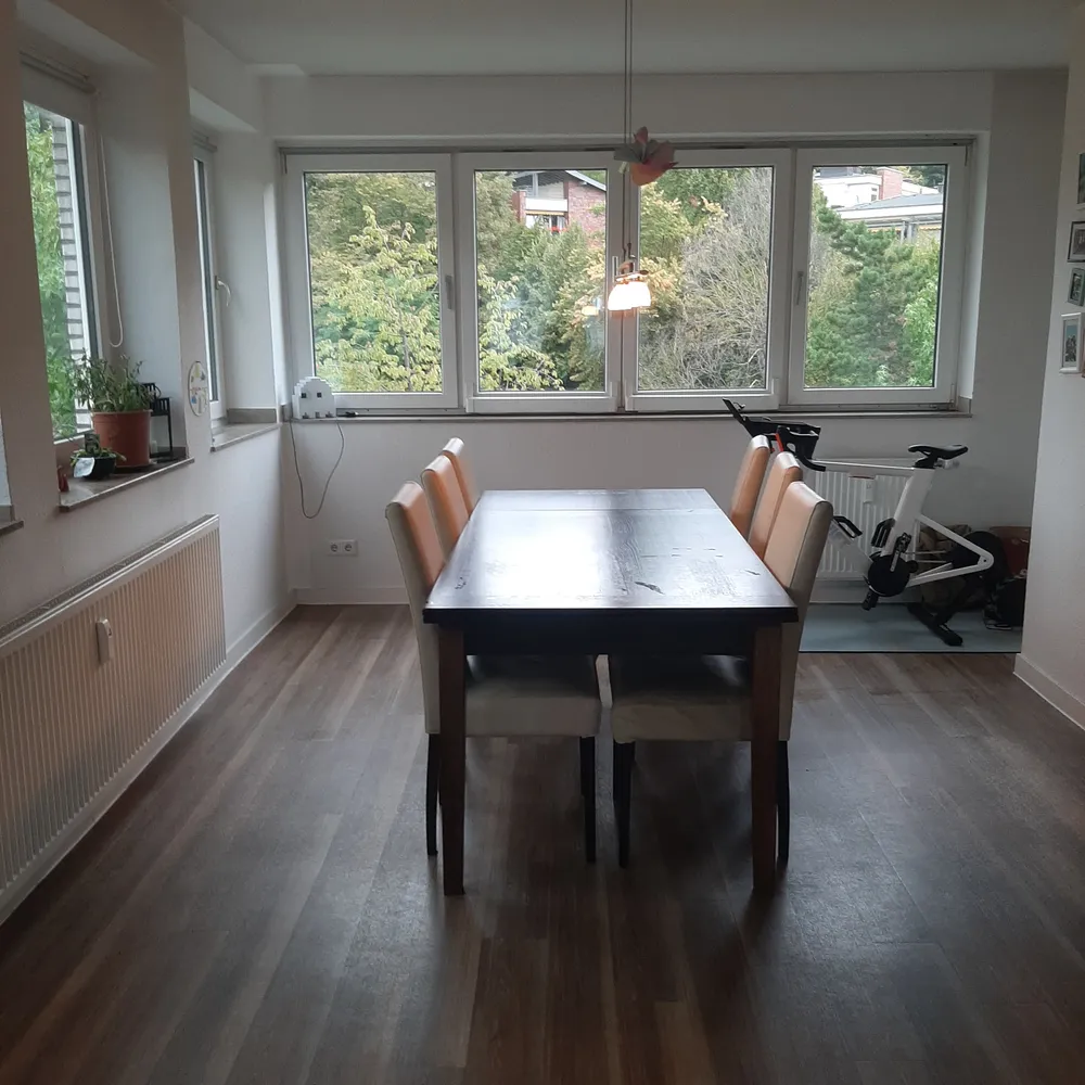 5 Zimmer Wohnung mit 125 m² in Düsseldorf – Bild 2