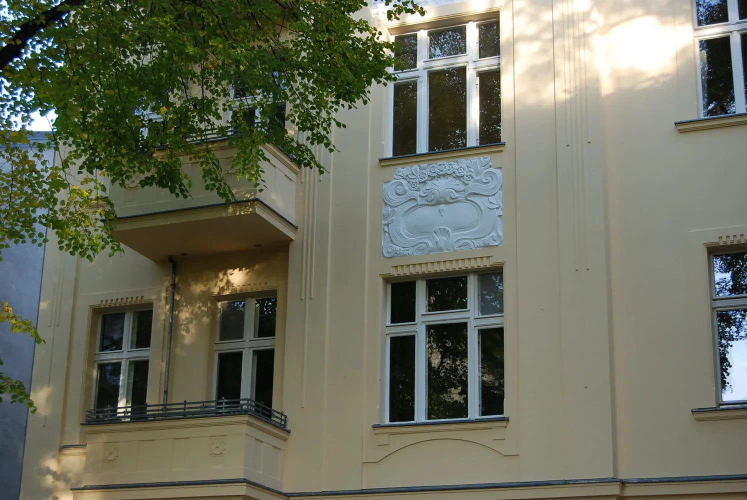2 room apartment with 61 m² in Berlin – Photo 12