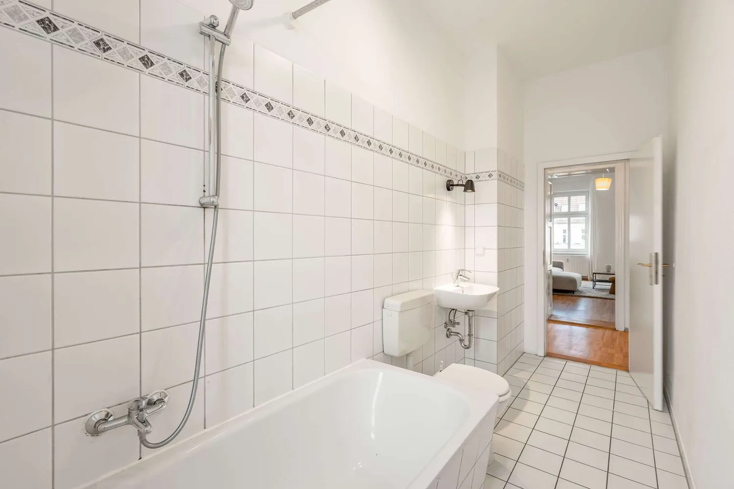 3 room apartment with 84 m² in Berlin – Photo 6