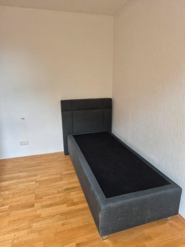 WG-Zimmer mit 80 m² in Essen – Bild 3