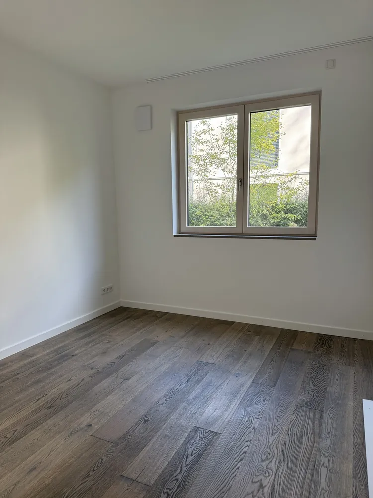 4 Zimmer Wohnung mit 142 m² in München – Bild 10