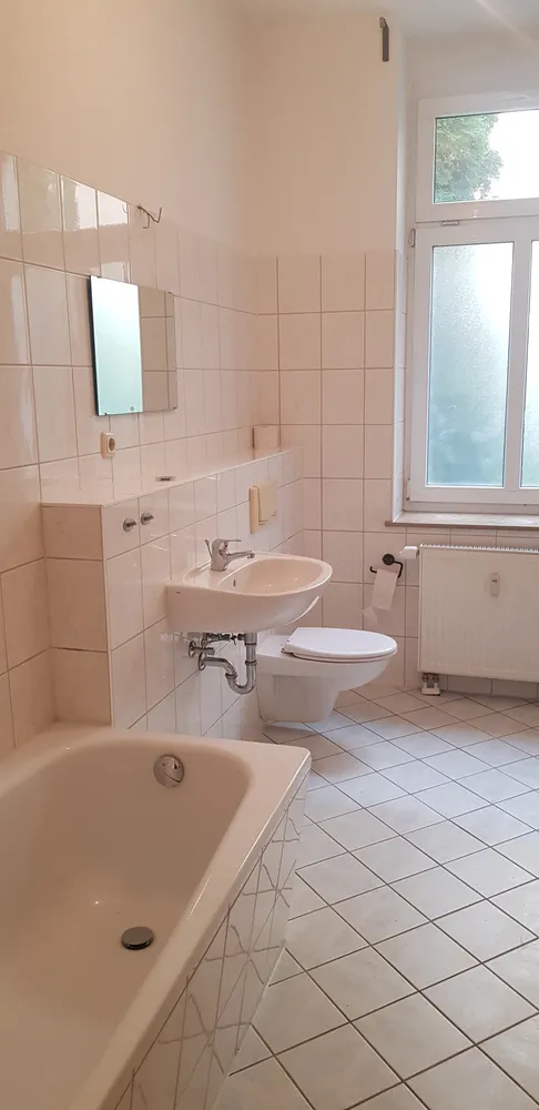 2 Zimmer Wohnung mit 55 m² in Halle (Saale) – Bild 4