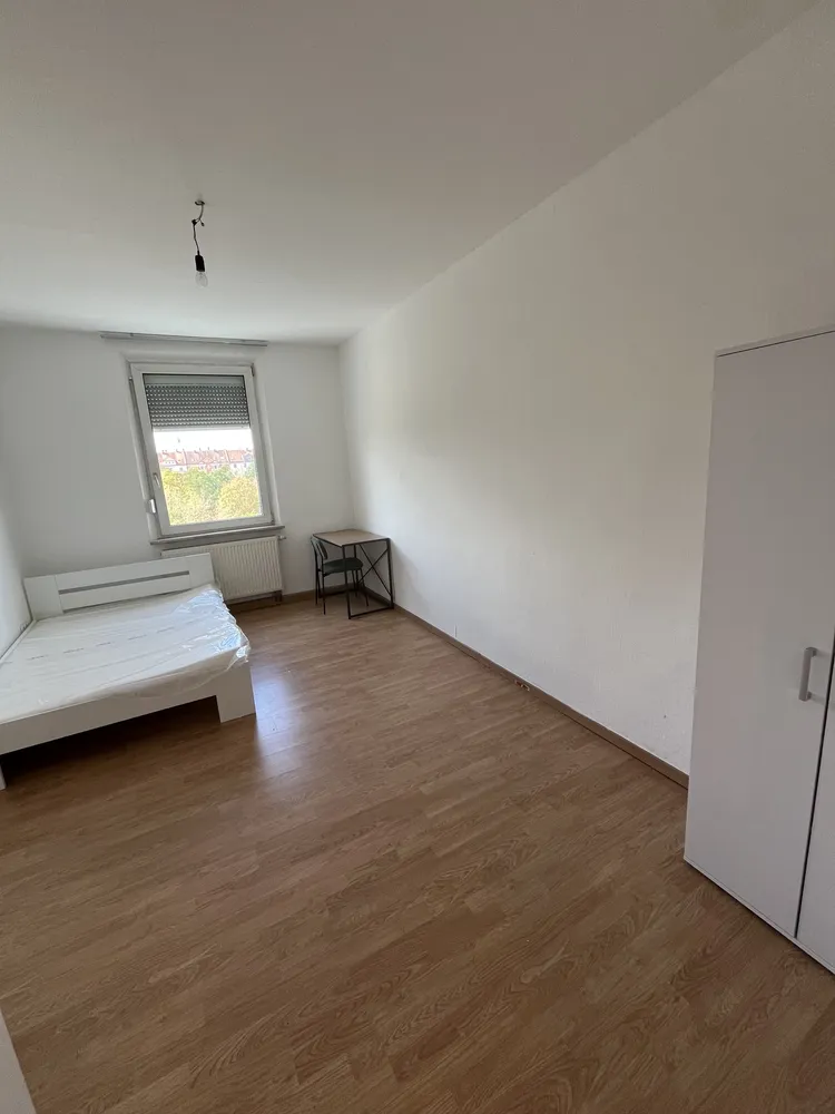 4 Zimmer Wohnung mit 105 m² in Nürnberg – Bild 6