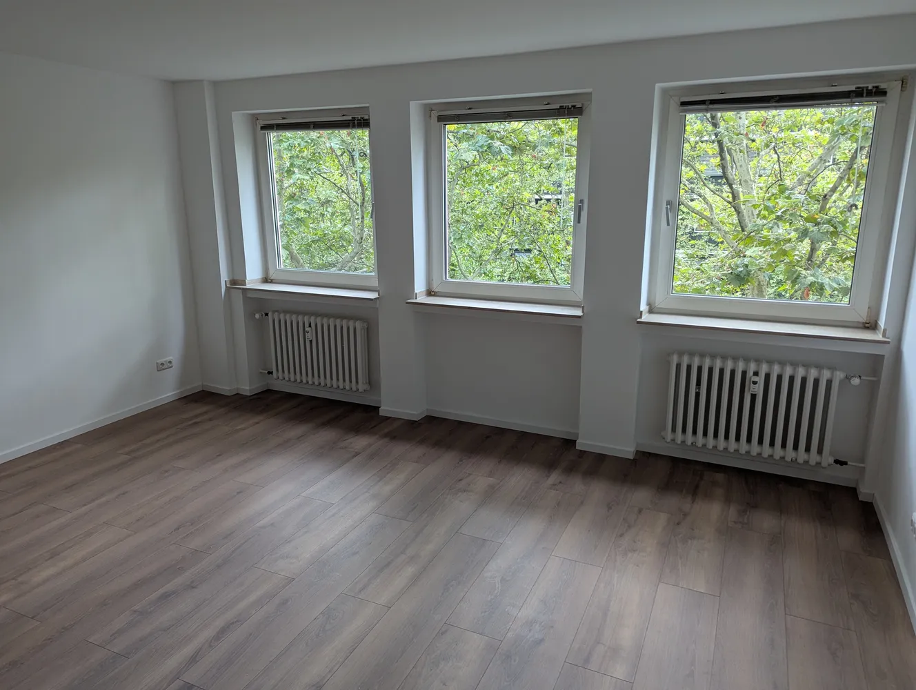 2 Zimmer Wohnung mit 54 m² in Köln – Bild 1