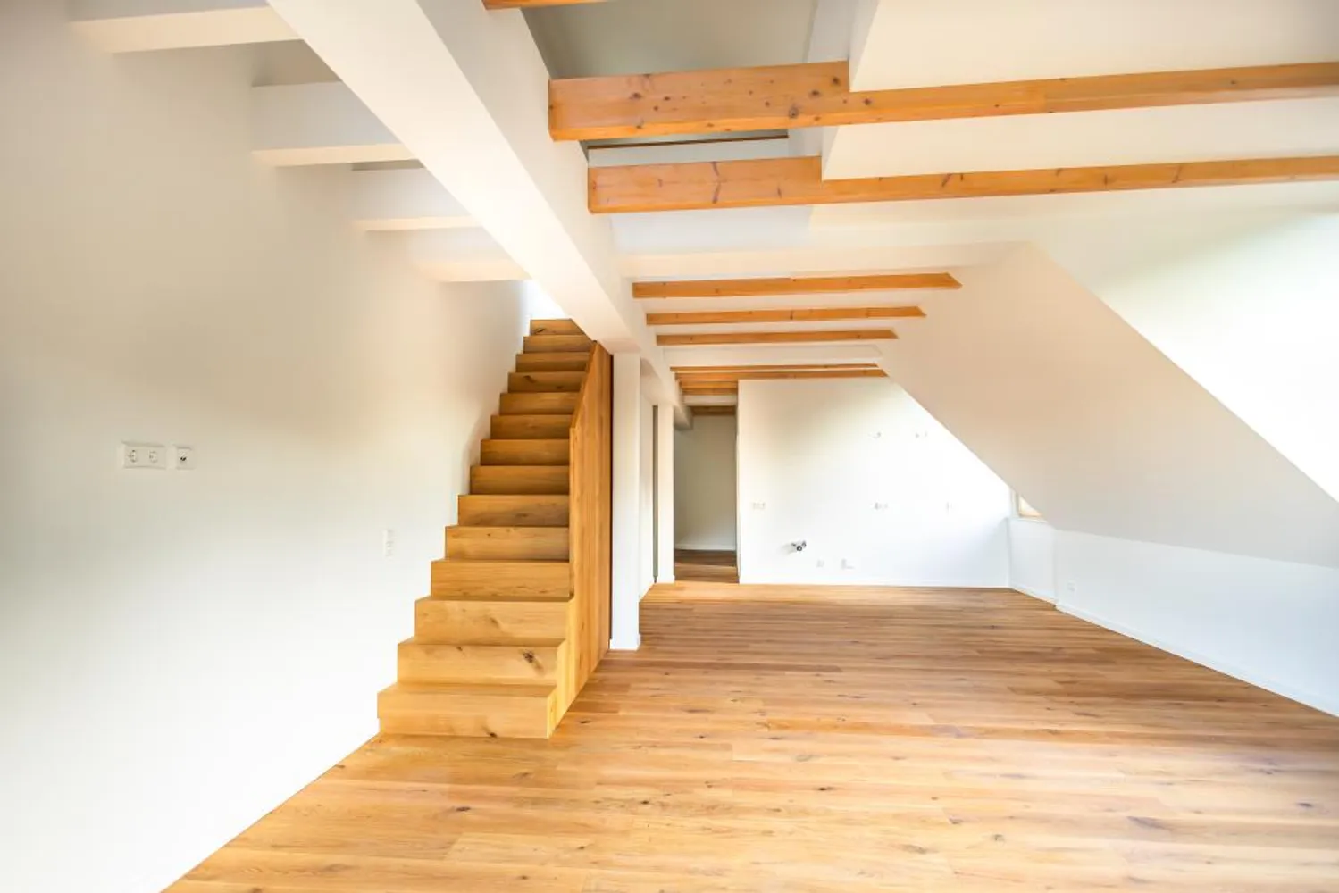 4 Zimmer Wohnung mit 139 m² in Gera – Bild 7