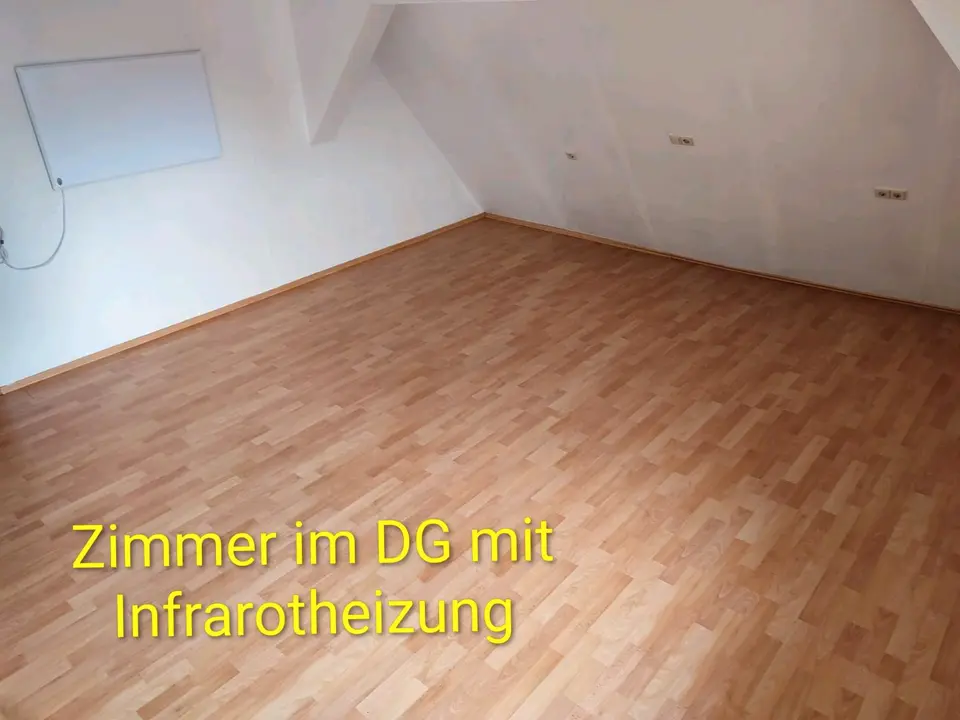 7 Zimmer Haus mit 150 m² in Metzingen – Bild 9