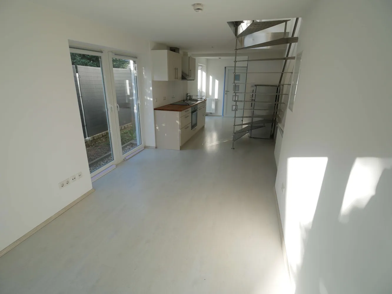 3 room apartment with 66 m² in Karlsruhe – Photo 6
