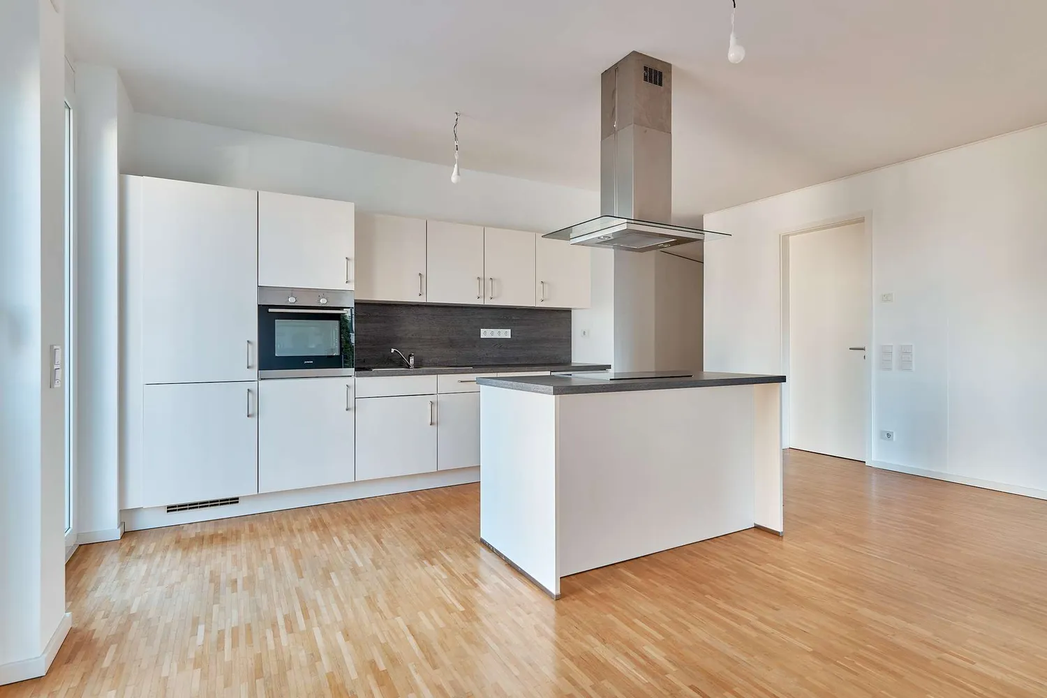 2 room apartment with 87 m² in Frankfurt am Main – Photo 8
