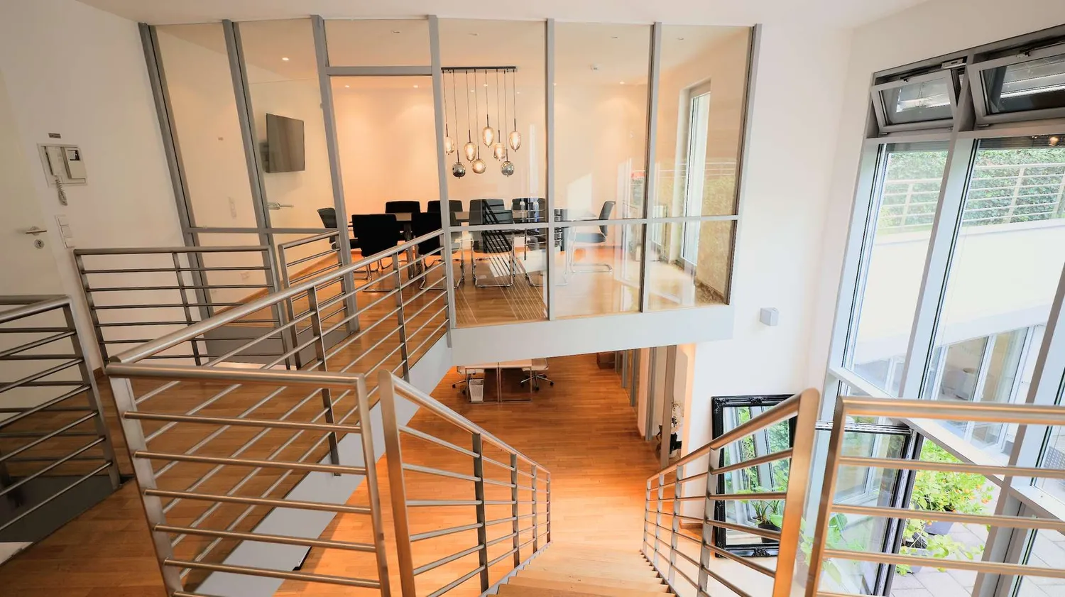 4 room apartment with 196 m² in Düsseldorf – Photo 1