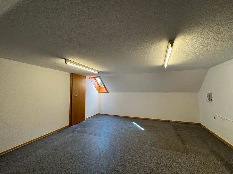 5 Zimmer Haus mit 120 m² in Oberhausen – Bild 2