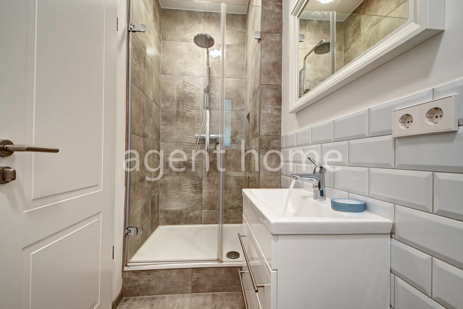 1 Zimmer Wohnung mit 40 m² in Stuttgart – Bild 12