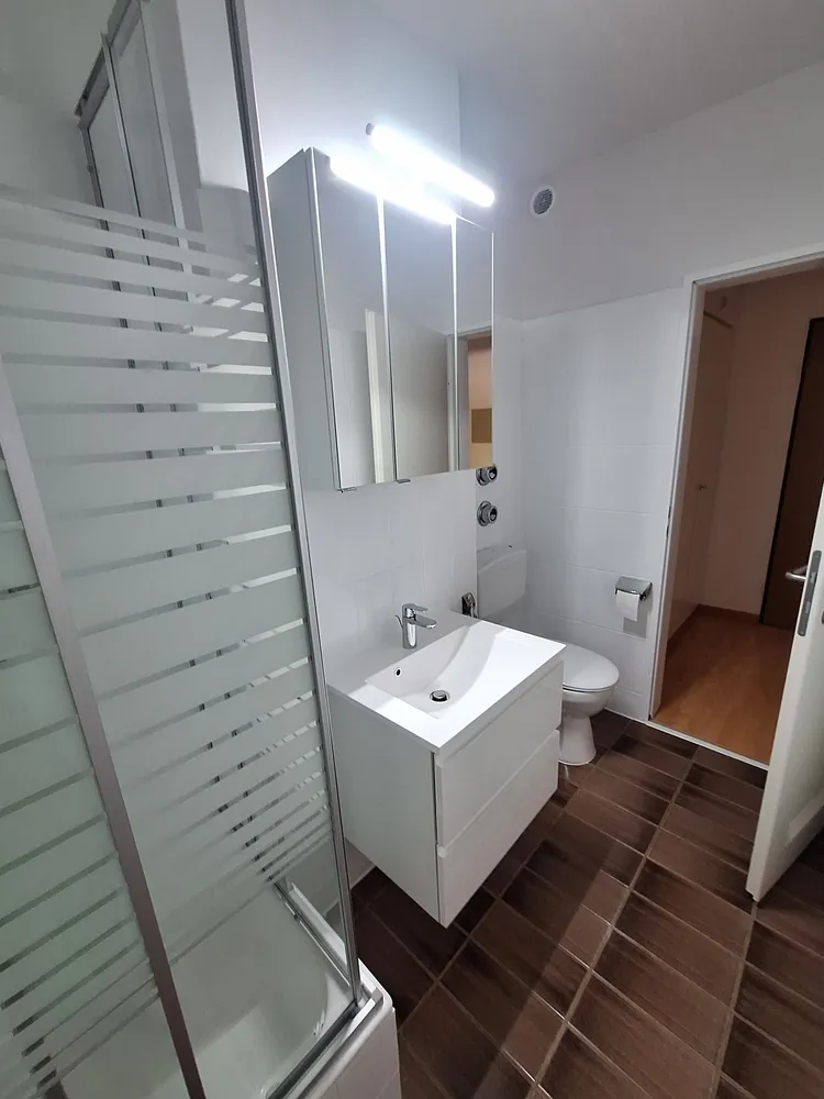 1 room apartment with 39 m² in Oldenburg – Photo 12