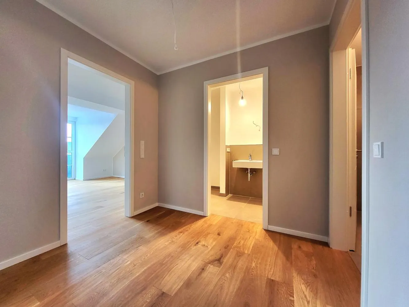4 Zimmer Wohnung mit 144 m² in Hanau – Bild 7