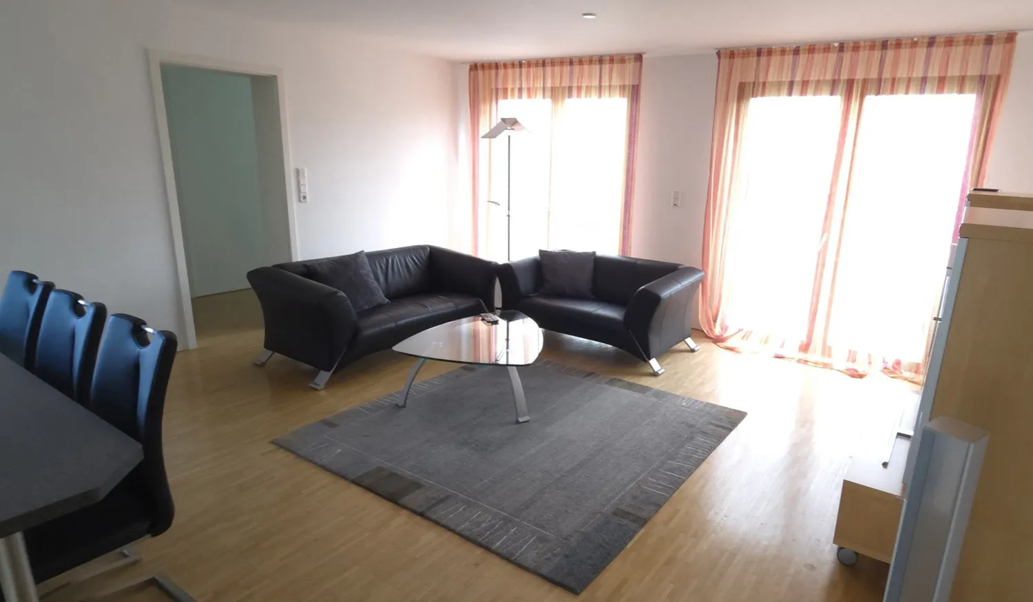 4 Zimmer Wohnung mit 130 m² in Bonn – Bild 3