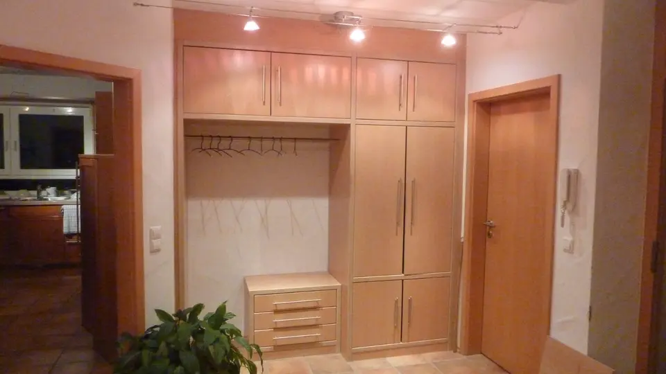6 Zimmer Wohnung mit 225 m² in Kaiserslautern – Bild 6