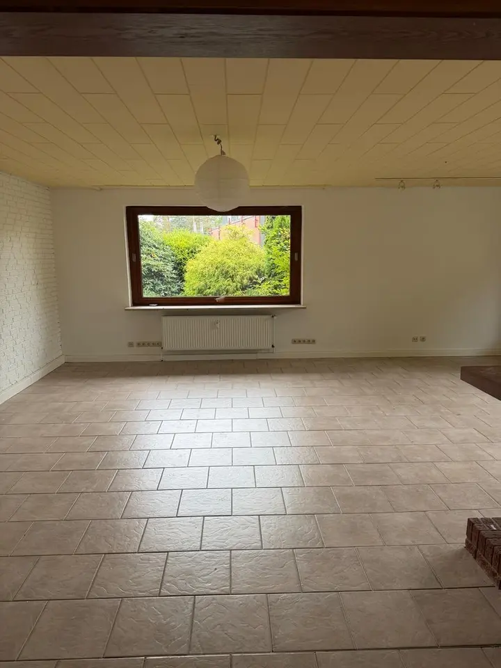 4 Zimmer Wohnung mit 166 m² in Uelzen – Bild 2