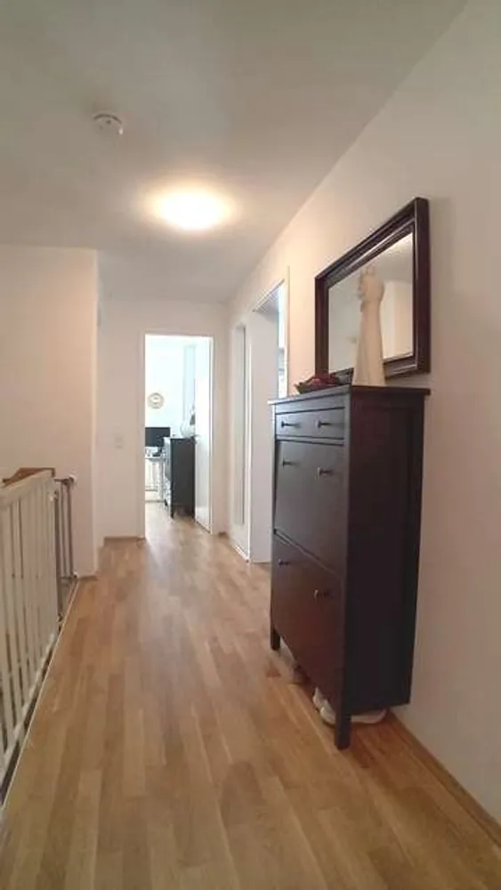 5 Zimmer Wohnung mit 109 m² in München – Bild 11