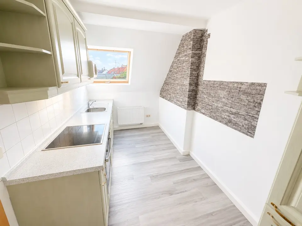 3 Zimmer Wohnung mit 70 m² in Altenburg – Bild 1