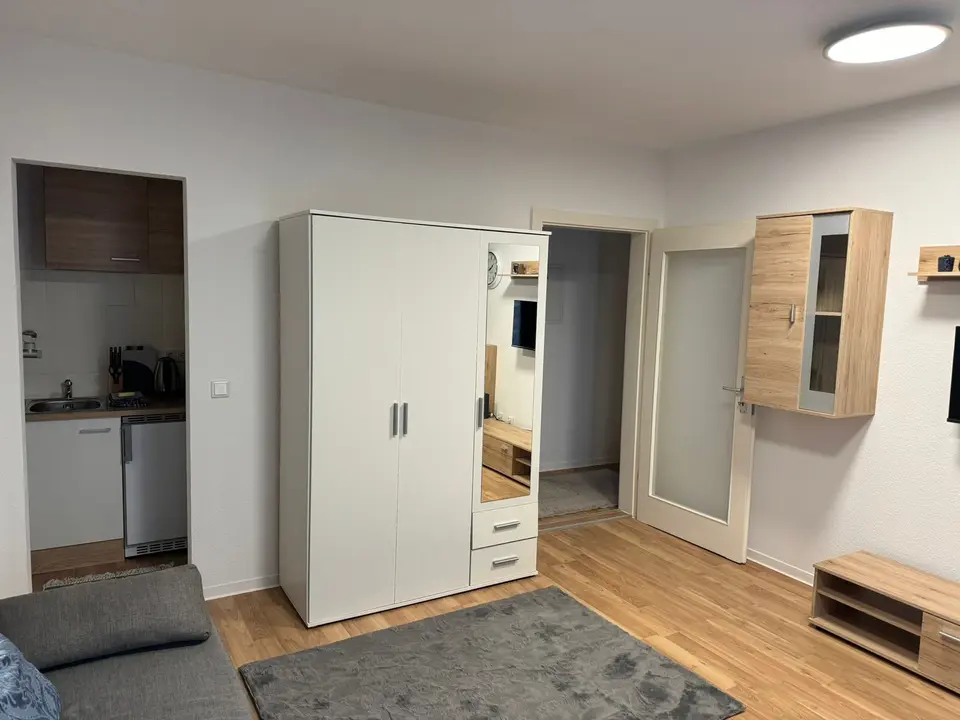 2 Zimmer Wohnung mit 38 m² in Wiesbaden – Bild 4