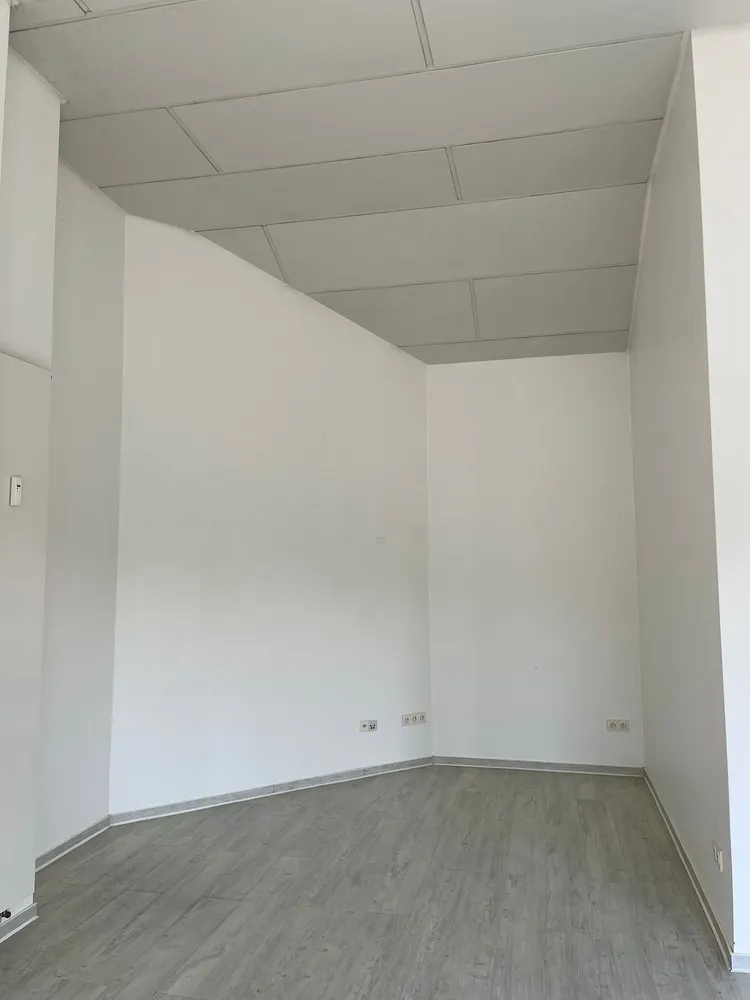 2 Zimmer Wohnung mit 105 m² in Düsseldorf – Bild 12