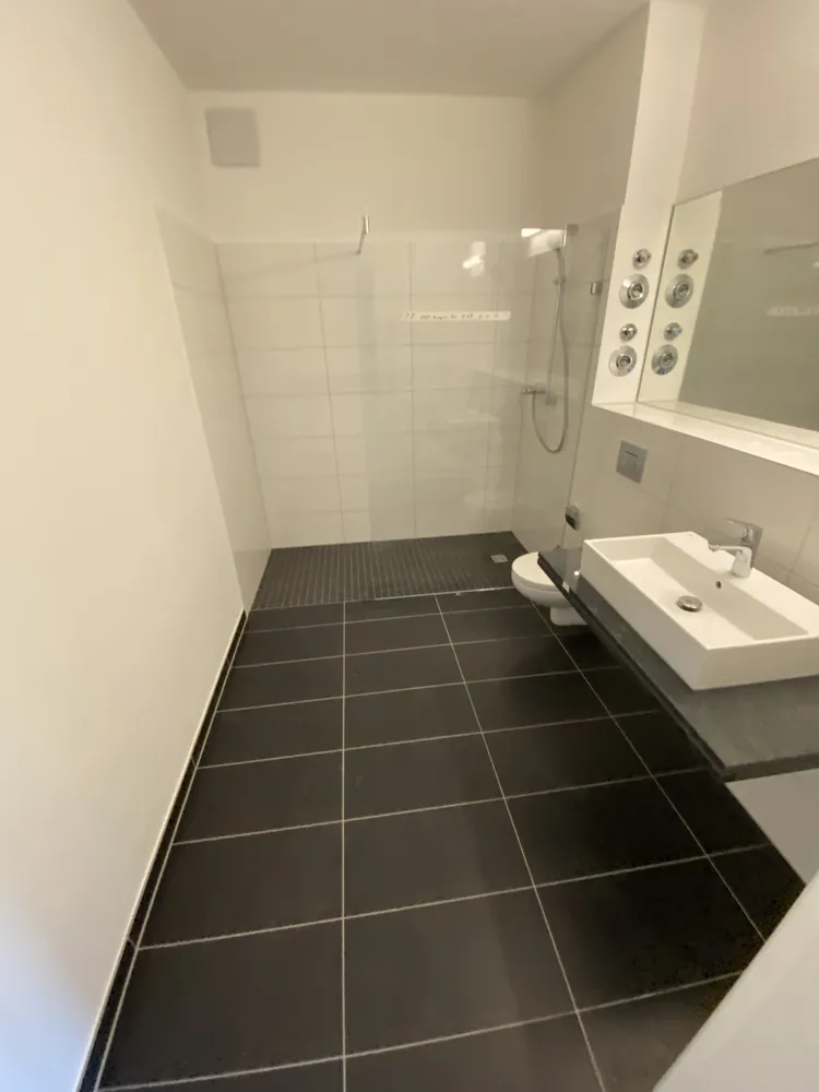 2 Zimmer Wohnung mit 50 m² in Berlin – Bild 8
