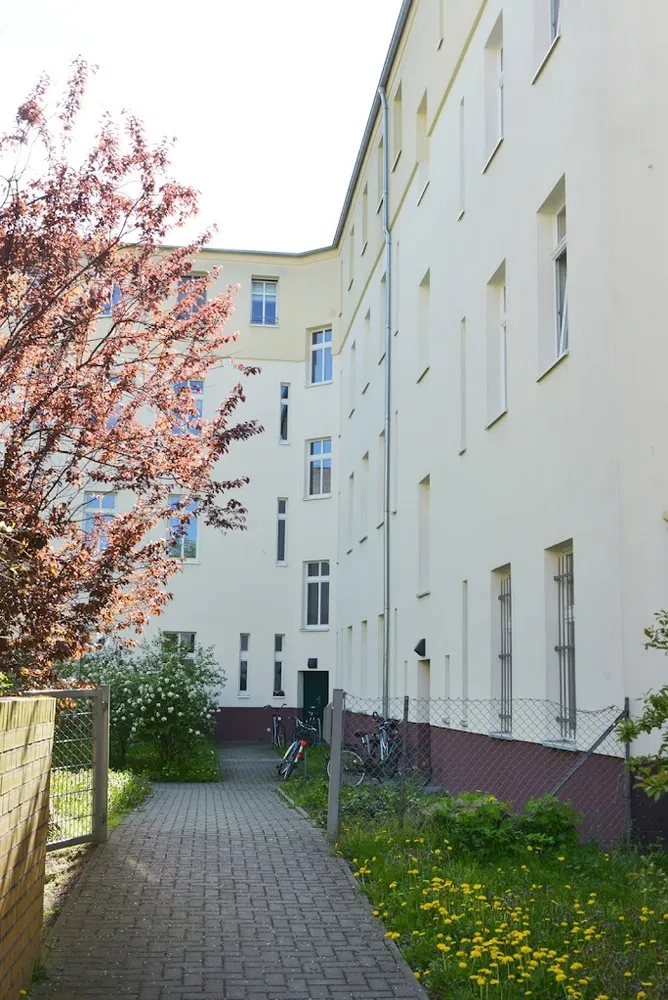 2 room apartment with 63 m² in Berlin – Photo 2