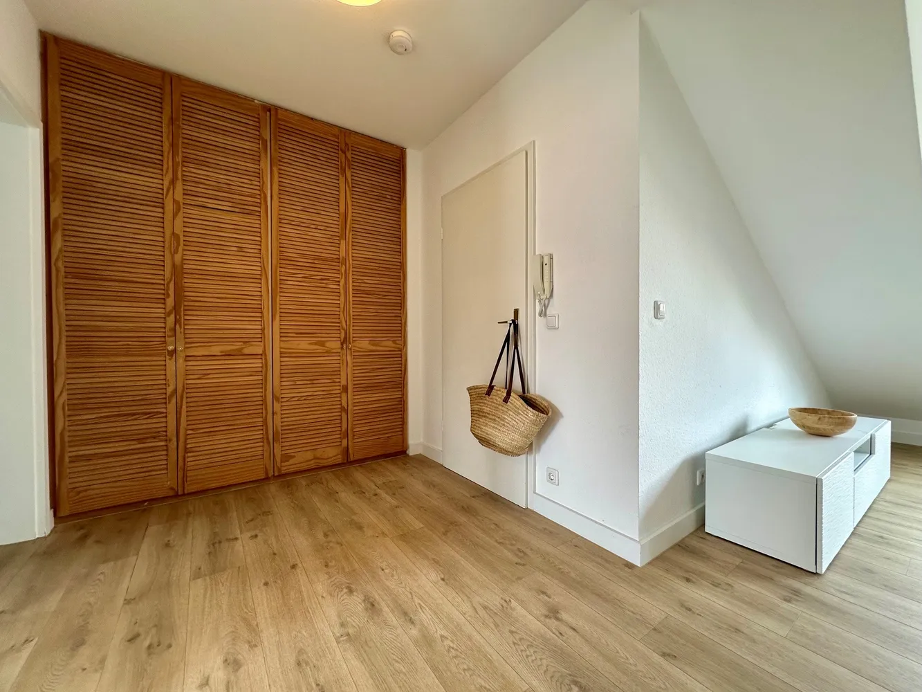 2 Zimmer Wohnung mit 75 m² in Frankfurt am Main – Bild 8