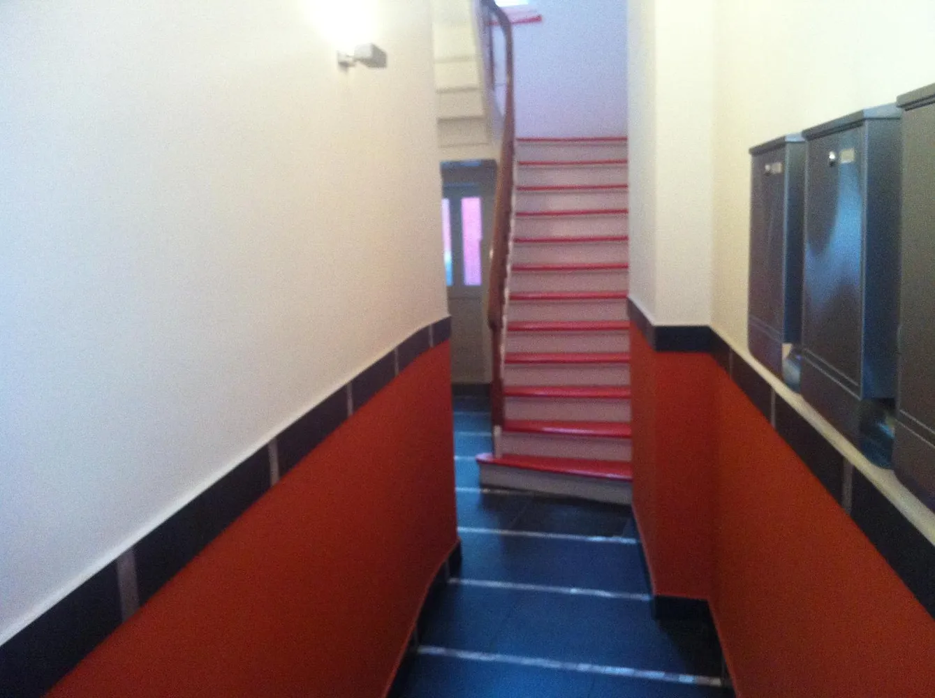 2 Zimmer Wohnung mit 50 m² in Köln – Bild 2