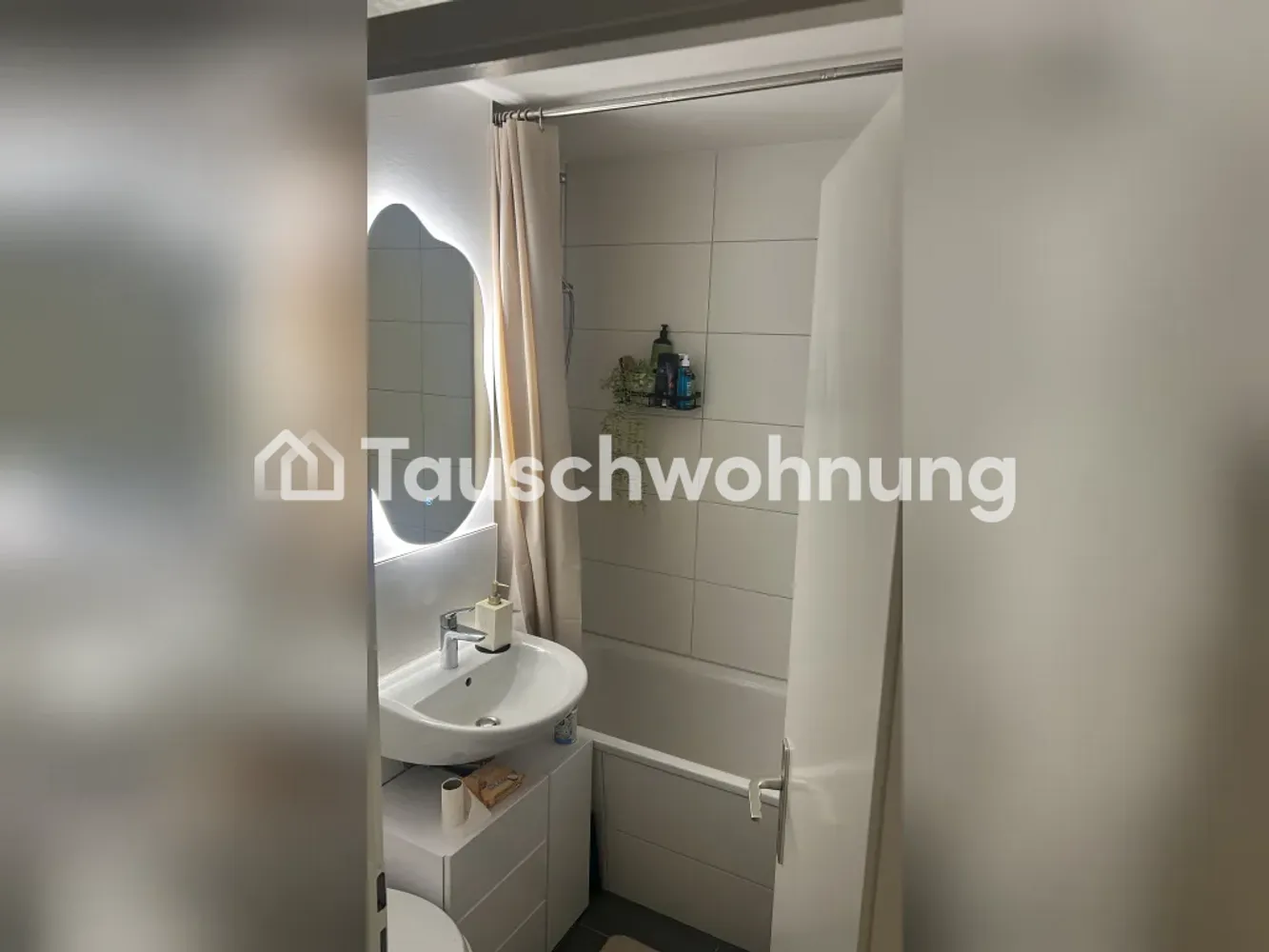 2 room apartment with 38 m² in Hamburg – Photo 2