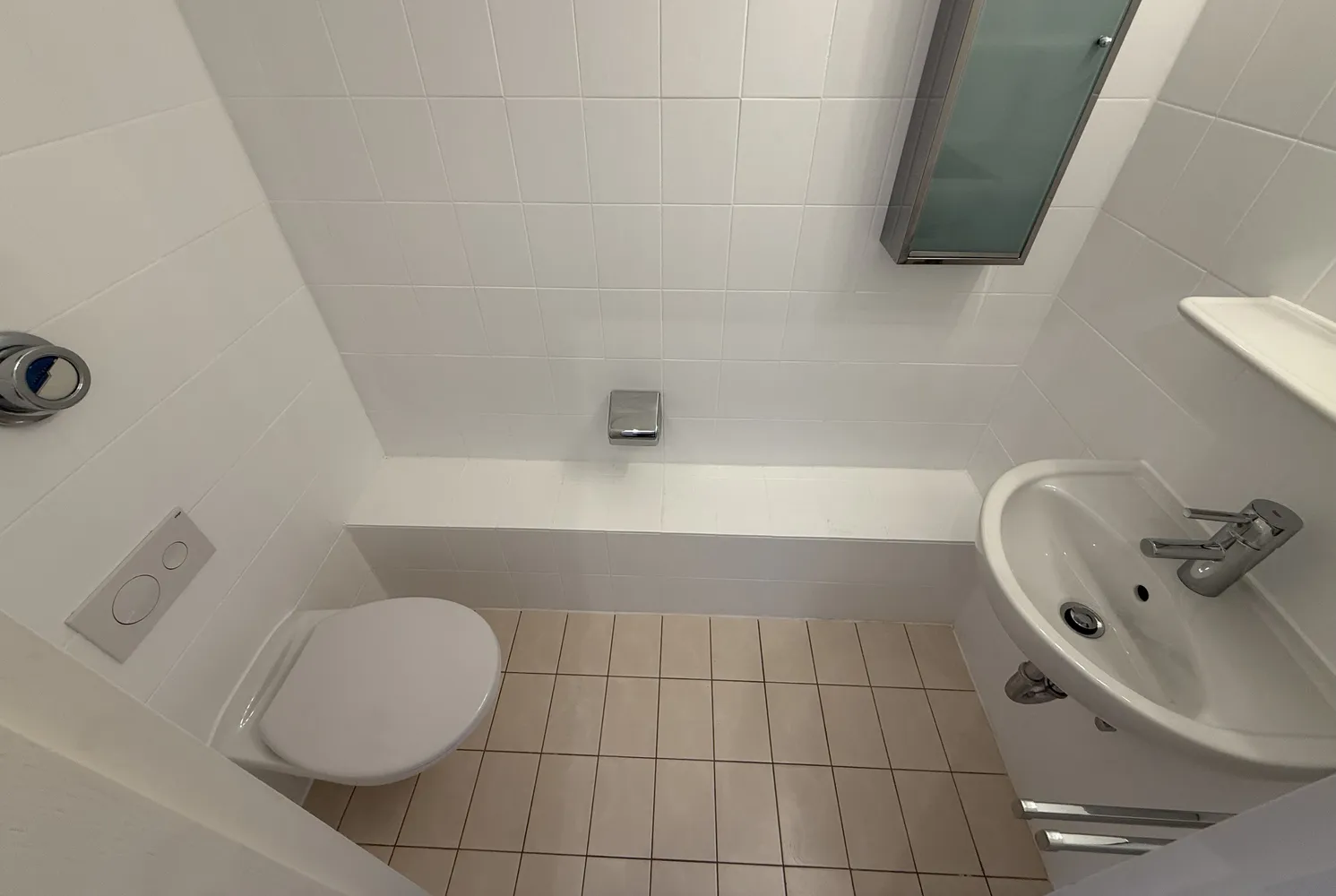 2 Zimmer Wohnung mit 84 m² in Düsseldorf – Bild 12