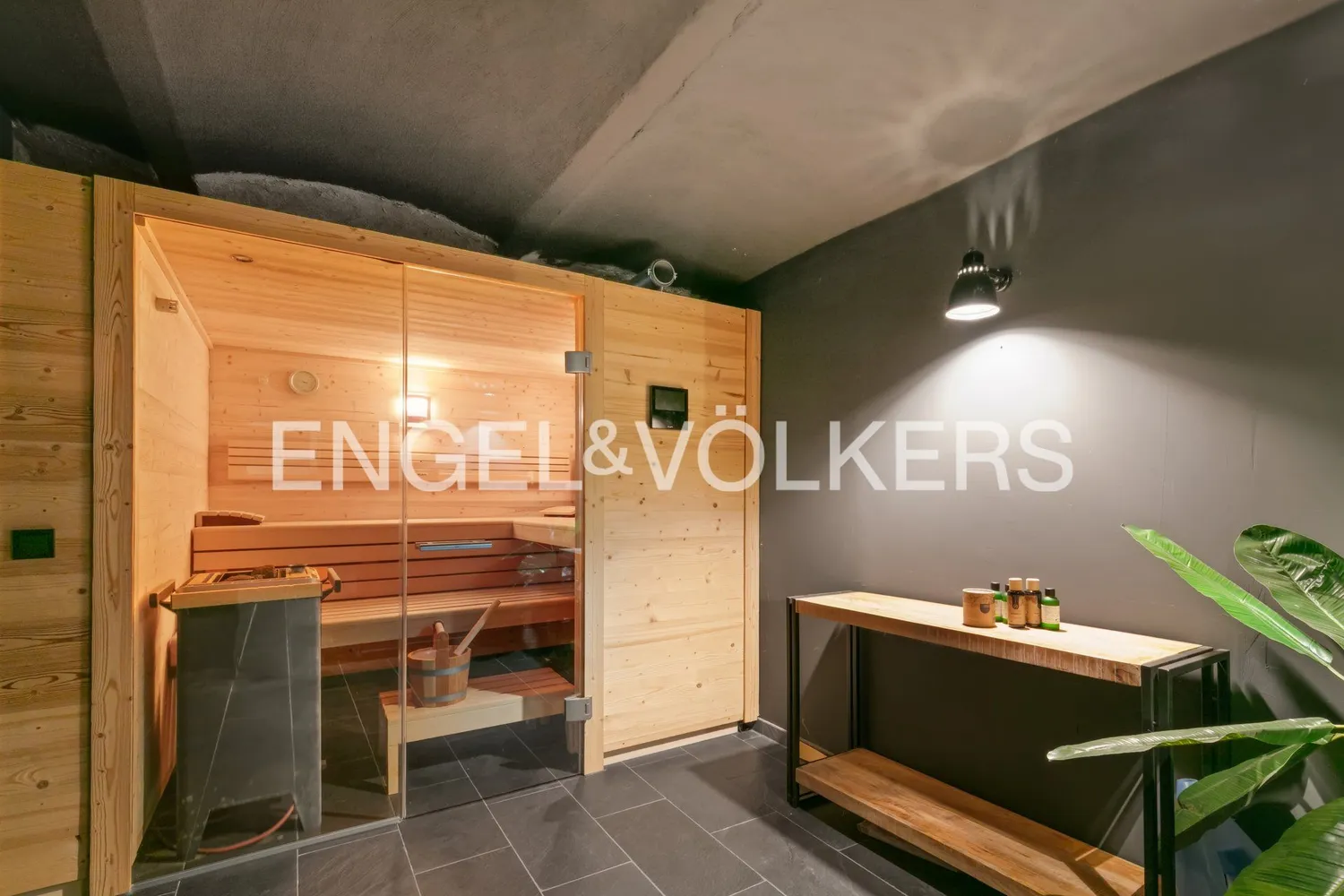10 room house with 299 m² in Bonn – Photo 6
