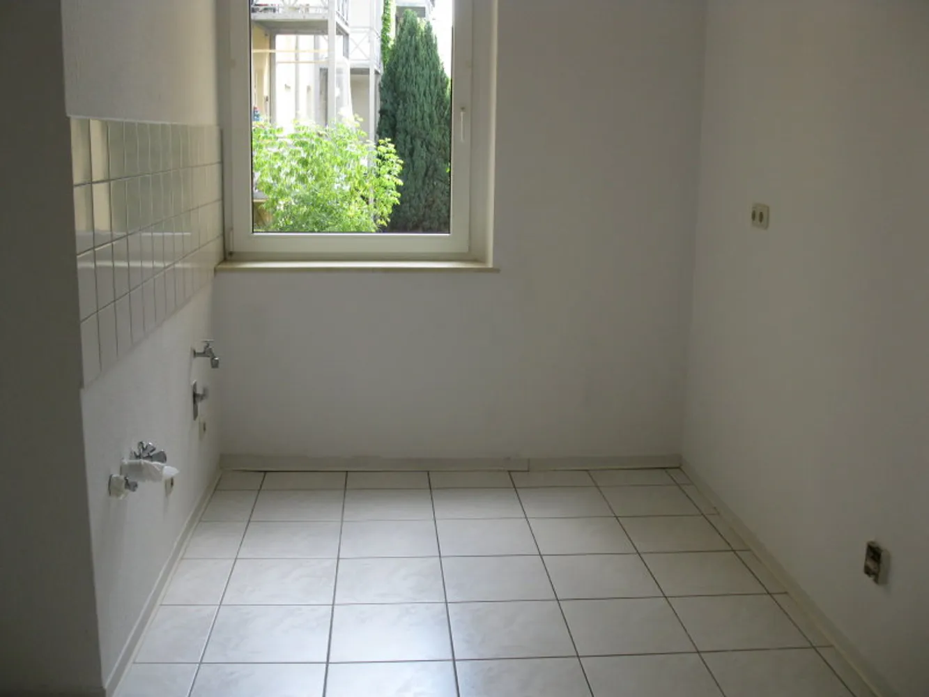 2 Zimmer Wohnung mit 55 m² in Halle (Saale) – Bild 6
