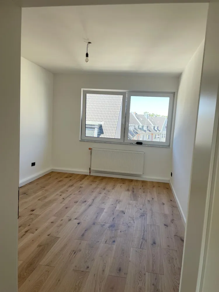 2 Zimmer Wohnung mit 60 m² in Köln – Bild 3