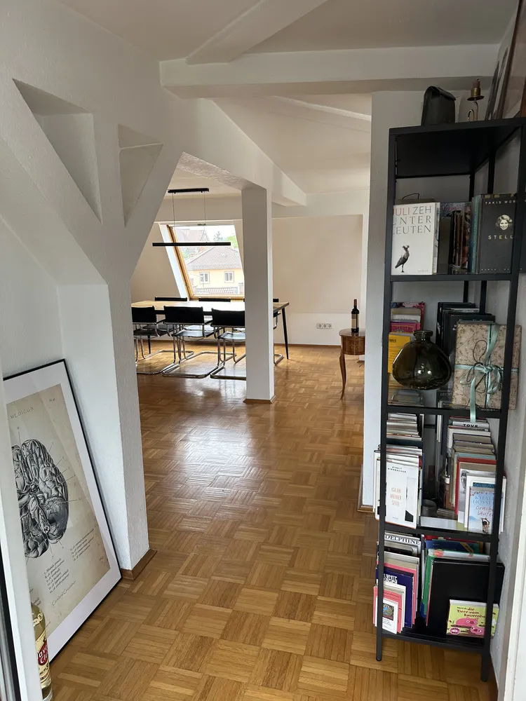 2 Zimmer Wohnung mit 85 m² in Stuttgart – Bild 3