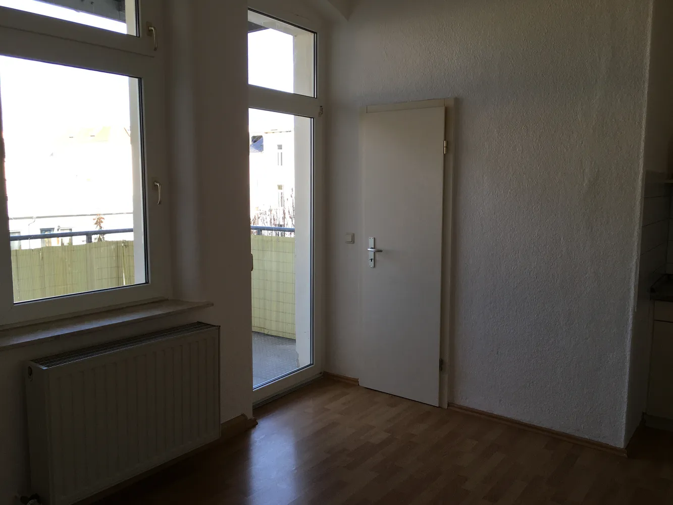 86 Zimmer Wohnung mit 150 m² in Gera – Bild 4