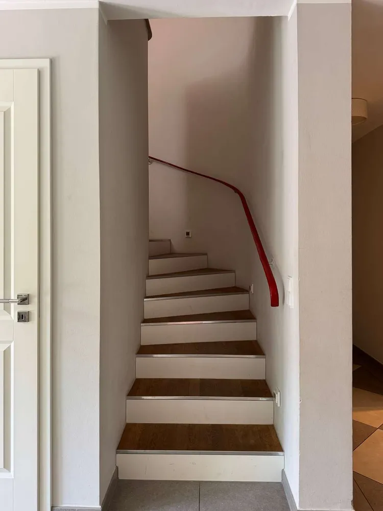 7 Zimmer Haus mit 220 m² in Hamburg – Bild 10