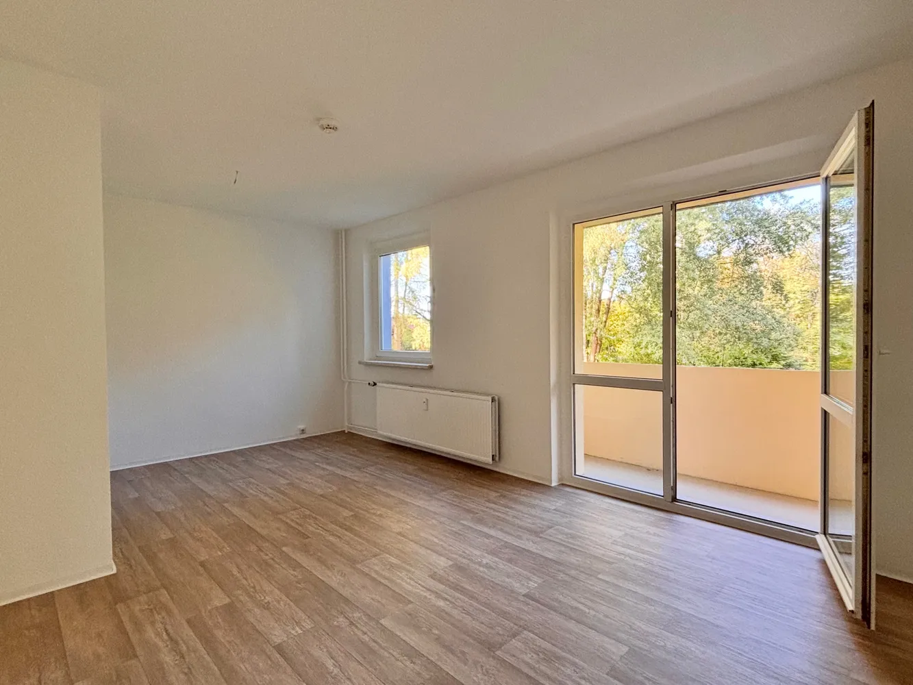 3 Zimmer Wohnung mit 62 m² in Suhl – Bild 2