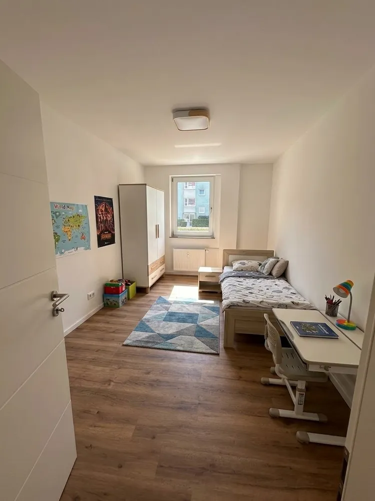 4 Zimmer Wohnung mit 80 m² in Frankfurt am Main – Bild 7