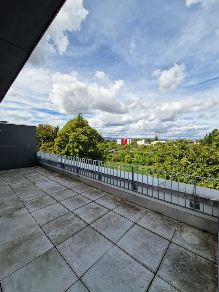 3 Zimmer Wohnung mit 94 m² in Frankfurt am Main – Bild 9