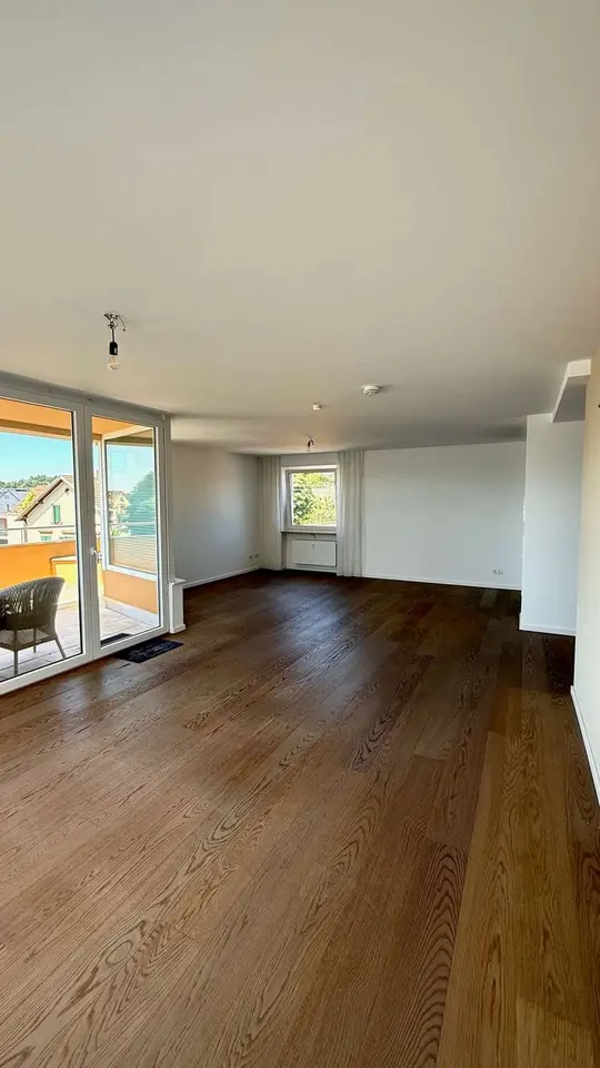 4 Zimmer Wohnung mit 160 m² in Emmendingen – Bild 1