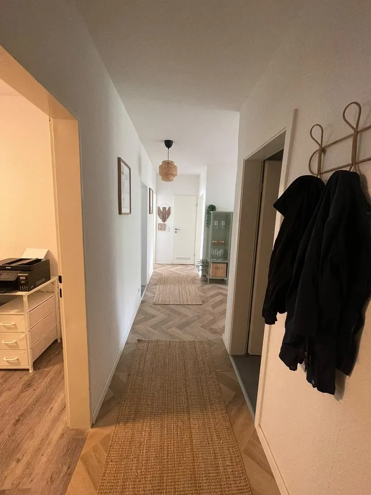 4 Zimmer Wohnung mit 85 m² in Mönchengladbach – Bild 2
