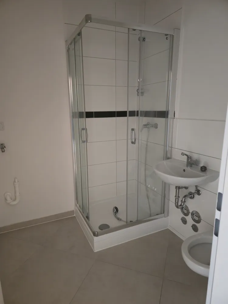3 Zimmer Wohnung mit 57 m² in Halle (Saale) – Bild 3