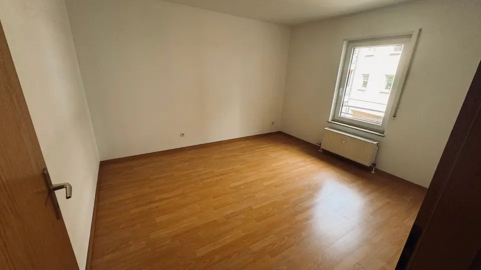 2 Zimmer Wohnung mit 56 m² in Werdau – Bild 5