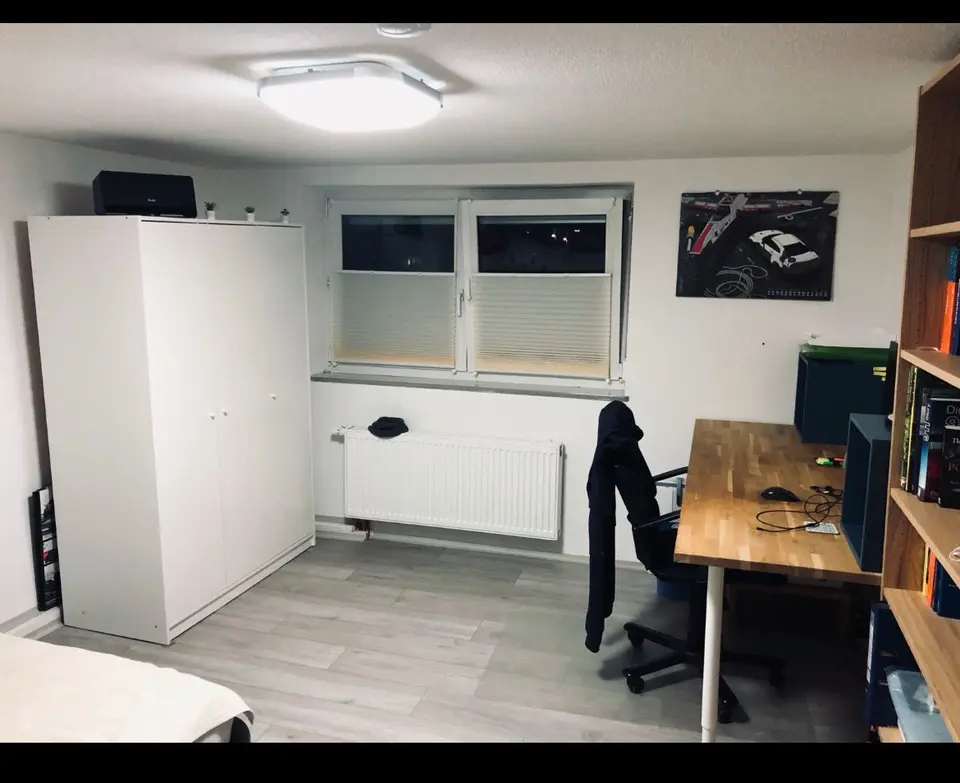WG-Zimmer mit 130 m² in Weingarten – Bild 1