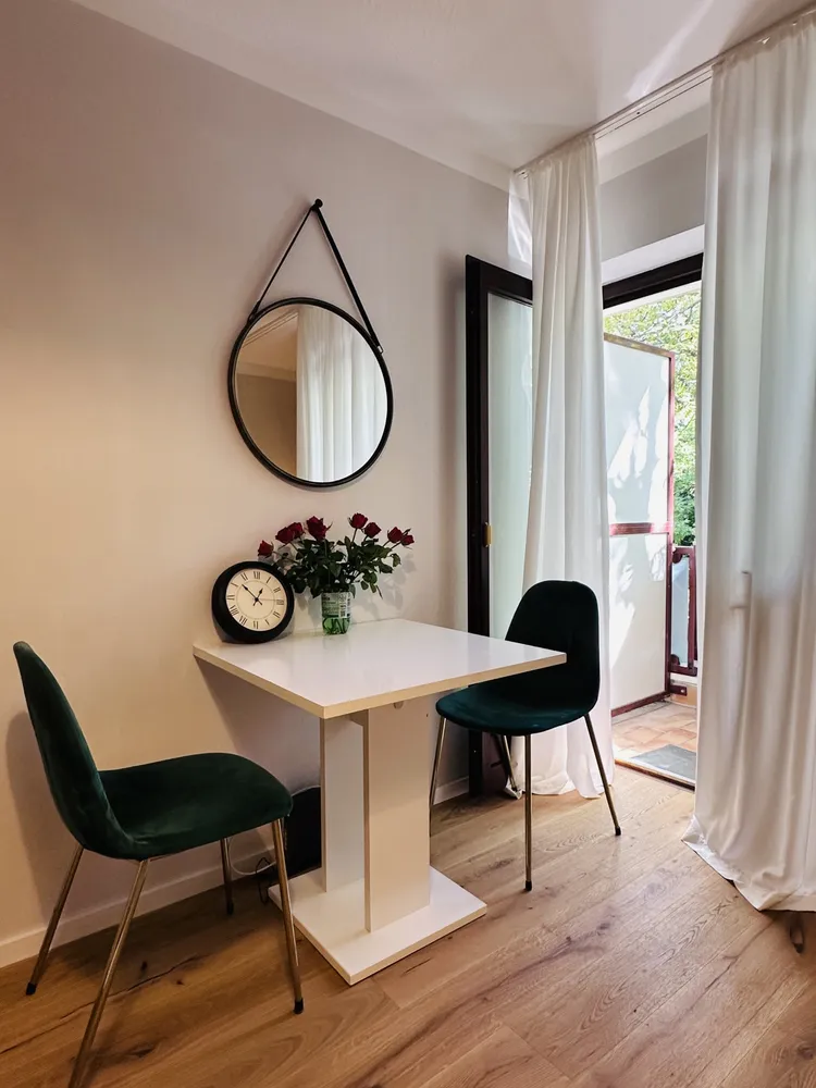 1 room apartment with 22 m² in Munich – Photo 4
