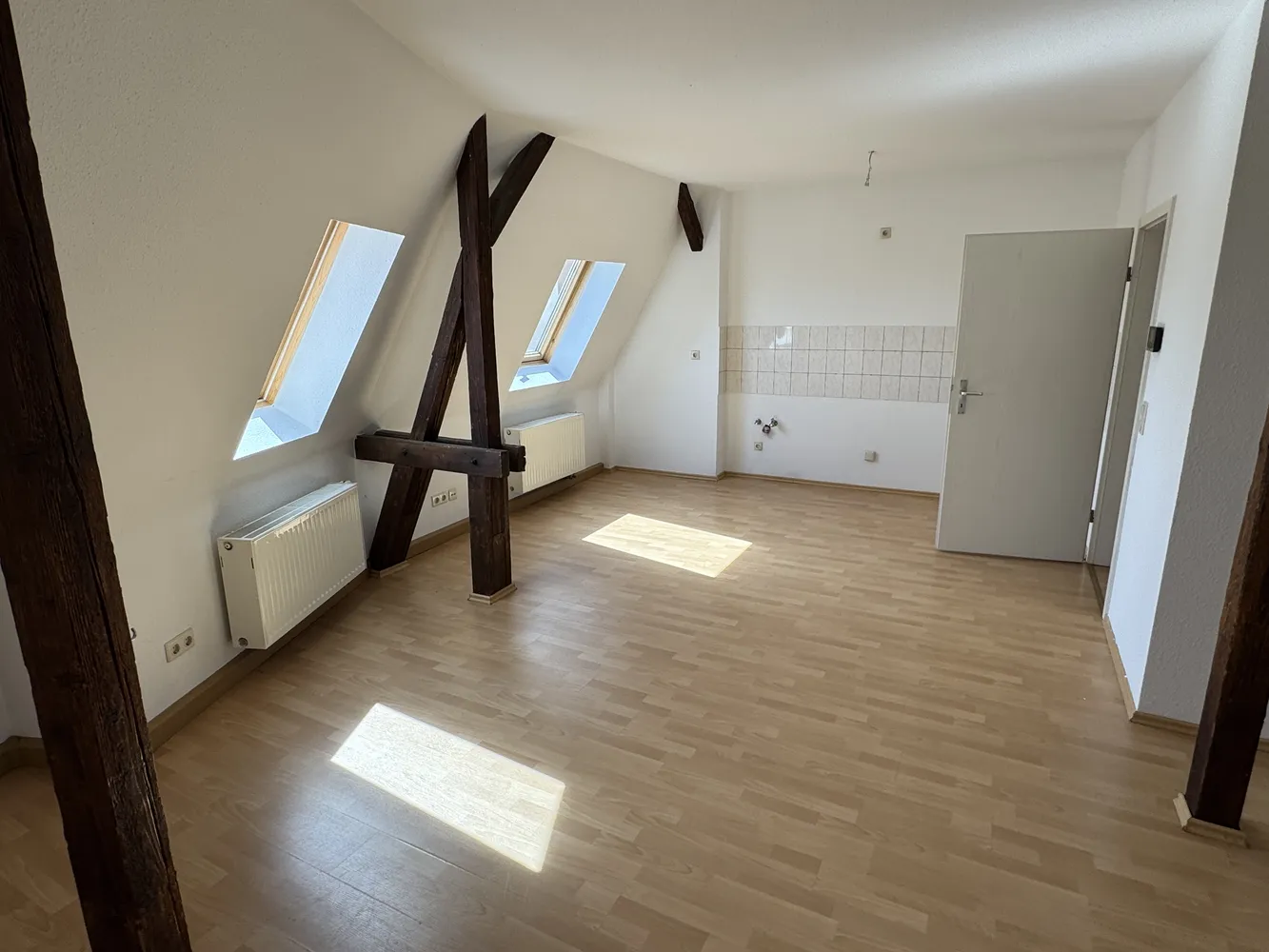 3 Zimmer Wohnung mit 84 m² in Halle (Saale) – Bild 3