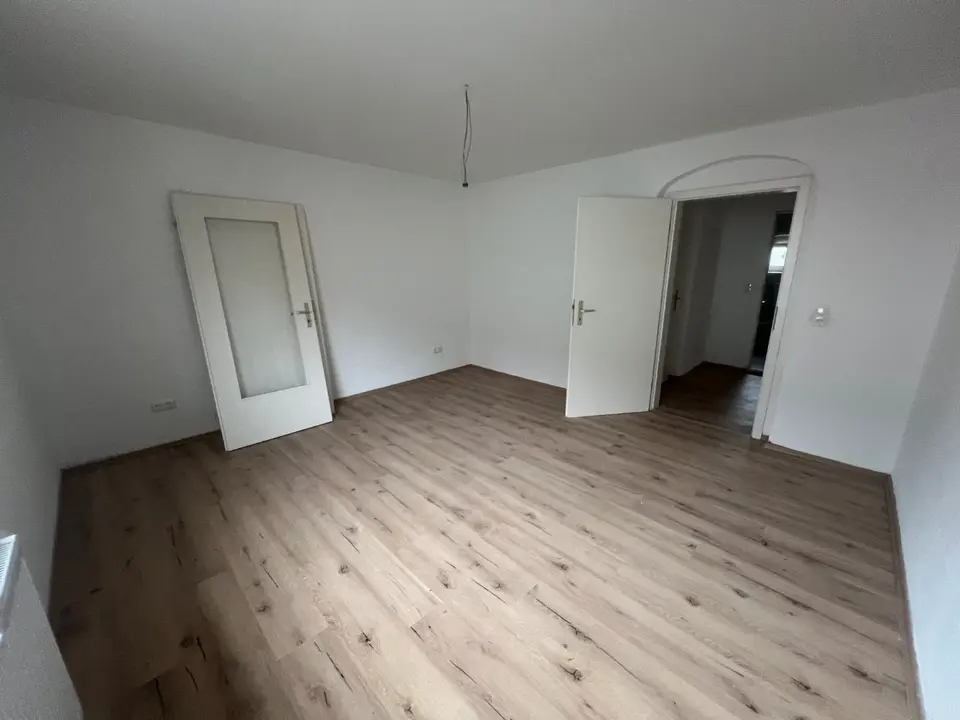 4 Zimmer Wohnung mit 62 m² in Hof – Bild 2