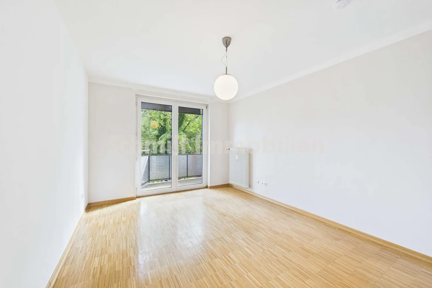 2 room apartment with 57 m² in Frankfurt am Main – Photo 3