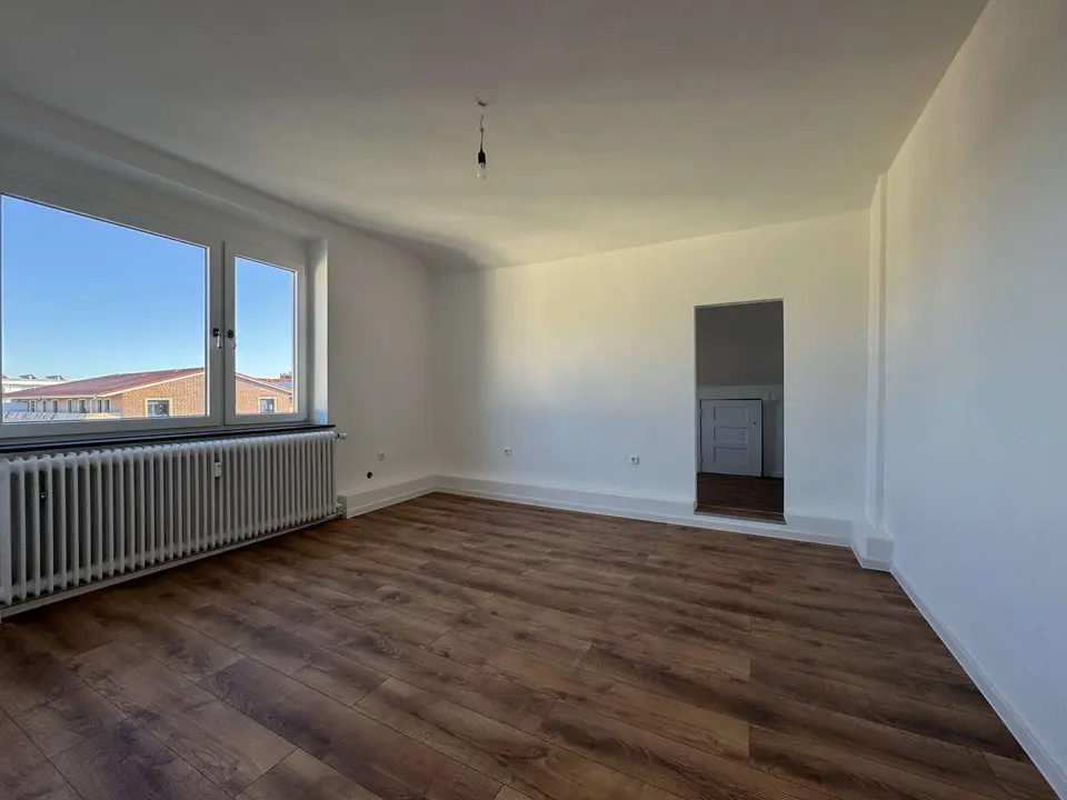 4 Zimmer Wohnung mit 105 m² in Wilhelmshaven – Bild 1